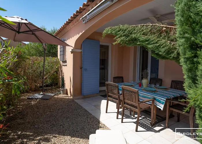 Riboleys - Grande Au Golf De Beziers 빌라